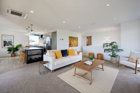 Photo of property in 1015 Papamoa Beach Road, Papamoa Beach, Papamoa, 3118