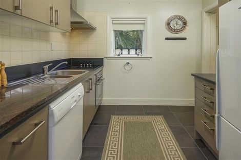 Photo of property in 2/240 Bridge Street, The Wood, Nelson, 7010