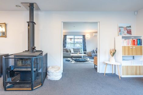 Photo of property in 7 Goodall Place, Redwood, Christchurch, 8051