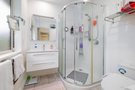 Photo of property in 78a Staveley Street, Avonhead, Christchurch, 8042