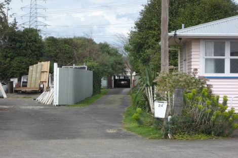 Photo of property in 24 Tarahua Road, Vogeltown, New Plymouth, 4310