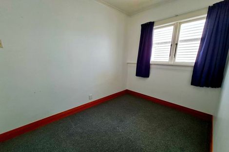 Photo of property in 100 Nairn Street, Mount Cook, Wellington, 6011