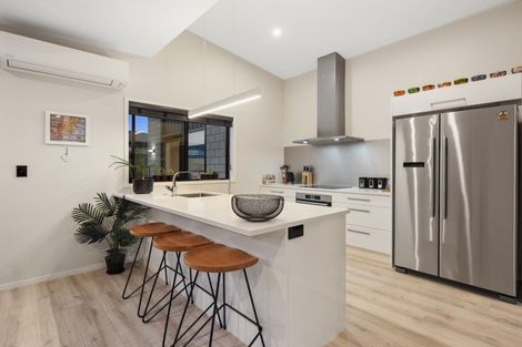 Photo of property in 82 Awataha Crescent, Pyes Pa, Tauranga, 3110