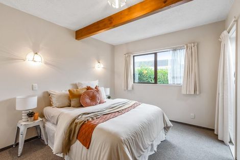 Photo of property in 100 Rimu Road, Raumati Beach, Paraparaumu, 5032