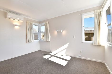 Photo of property in 11a Springs Road, Parakai, 0830