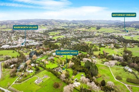 Photo of property in 125 Sandspit Road, Warkworth, 0982