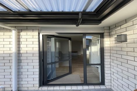 Photo of property in 10 Captain Rings Drive, Papakura, 2110