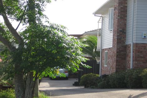 Photo of property in 11b Radiata Lane, Chatswood, Auckland, 0626