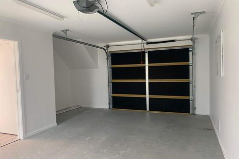 Photo of property in 17 Castletown Street, Wallaceville, Upper Hutt, 5018