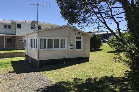Photo of property in 14 Wainamu Road, Raglan, 3297