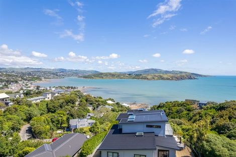 Photo of property in 13 The Track, Plimmerton, Porirua, 5026