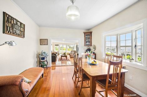 Photo of property in 50 Rodrigo Road, Kilbirnie, Wellington, 6022