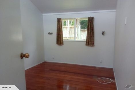 Photo of property in 11 Sandys Parade, Laingholm, Auckland, 0604