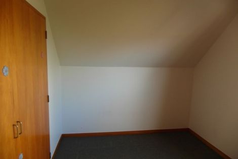 Photo of property in 2/54 Swanson Road, Henderson, Auckland, 0610