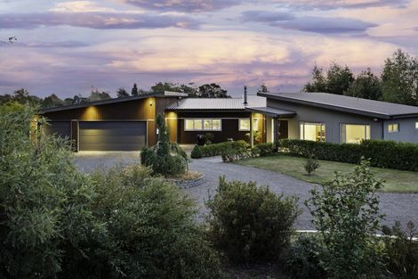 Photo of property in 14 Spur Road, Havelock North, 4130