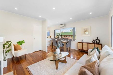 Photo of property in 7 Munstead Place, Hillcrest, Auckland, 0627