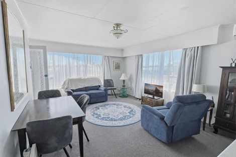 Photo of property in 3 Peters Avenue, Cloverlea, Palmerston North, 4412