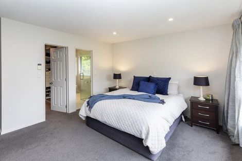 Photo of property in 19 Regent's Park Drive, Casebrook, Christchurch, 8051