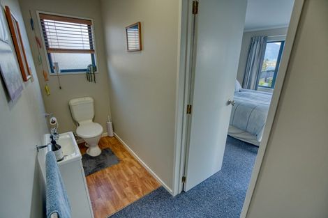 Photo of property in 9 Ranui Place, Moana, 7872