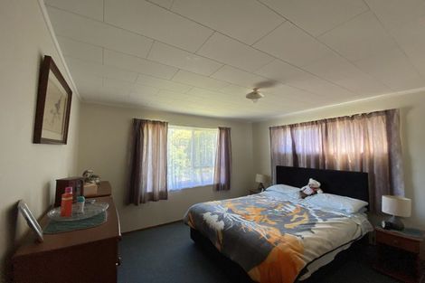 Photo of property in 19 Contessa Drive, Glenfield, Auckland, 0629