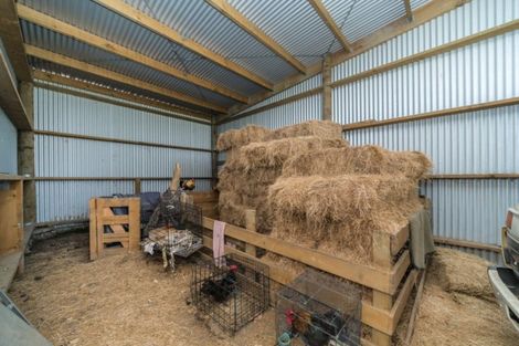 Photo of property in 187 Cemetery Road, Sanson, Palmerston North, 4479