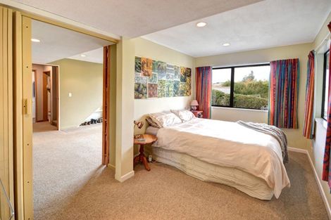 Photo of property in 20 Estuary Crescent, Fairfield, Dunedin, 9018