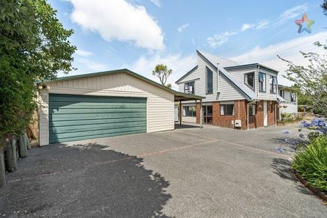 Photo of property in 21 Whitechapel Grove, Stokes Valley, Lower Hutt, 5019