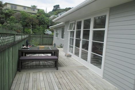 Photo of property in 30 Manor Drive, Stokes Valley, Lower Hutt, 5019