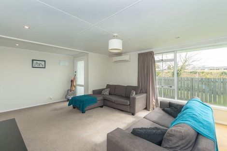 Photo of property in 46 Morrow Avenue, St Andrews, Hamilton, 3200