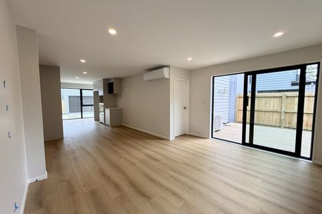 Photo of property in 58b Fitzherbert Avenue, West Harbour, Auckland, 0618