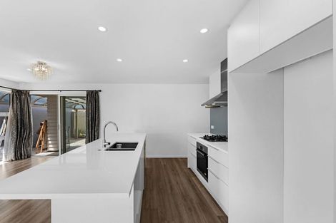 Photo of property in 9 Rere Close, Takanini, 2112