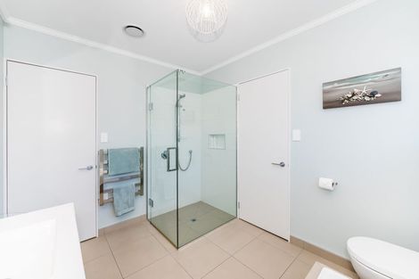 Photo of property in 5a Nathan Avenue, Paraparaumu Beach, Paraparaumu, 5032