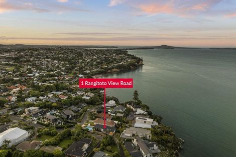 Photo of property in 1 Rangitoto View Road, Cockle Bay, Auckland, 2014