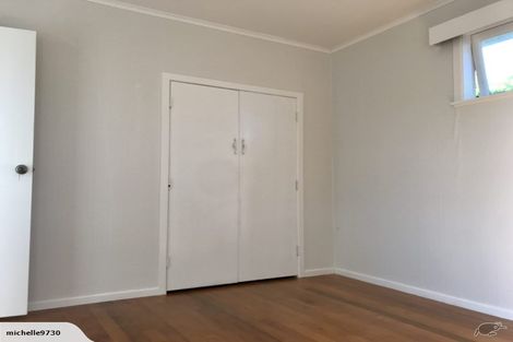 Photo of property in 44 Selwyn Crescent, Forrest Hill, Auckland, 0620