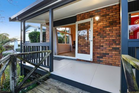 Photo of property in 15 Mclaren Place, Chedworth, Hamilton, 3210