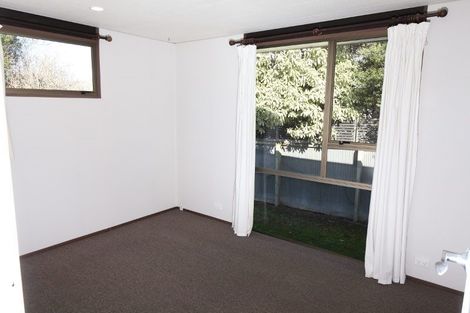 Photo of property in 15 Wanstead Place, Woolston, Christchurch, 8062