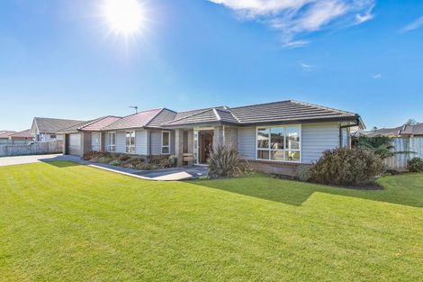 Photo of property in 6 Searle Drive, Patumahoe, Pukekohe, 2679