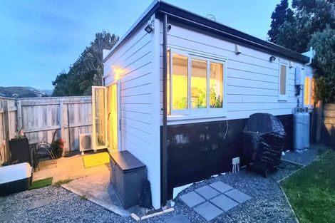Photo of property in 95a Waiuta Street, Titahi Bay, Porirua, 5022