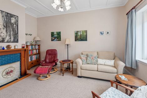 Photo of property in 2 Henry Street, Kensington, Whangarei, 0112