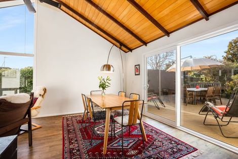 Photo of property in 13 Fleetwood Grove, Waikanae, 5036