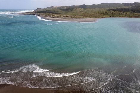 Photo of property in 113 Riria Kereopa Memorial Drive, Raglan, 3297