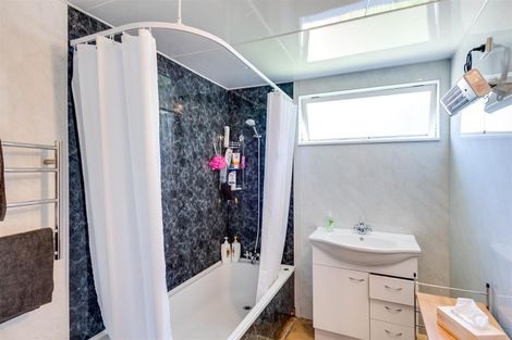 Photo of property in 880 State Highway 2, Otane, 4276