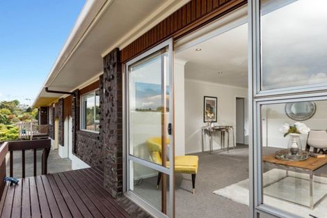 Photo of property in 2/39 John Davis Road, Mount Roskill, Auckland, 1041