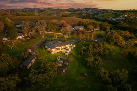 Photo of property in 96 Panorama Drive, Welcome Bay, Tauranga, 3175