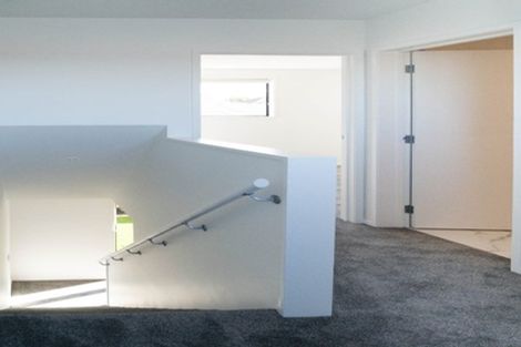 Photo of property in 8/137 Tirimoana Road, Te Atatu South, Auckland, 0602