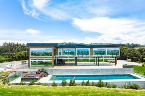 Photo of property in 183 Sandford Road, Ruakaka, Whangarei, 0171