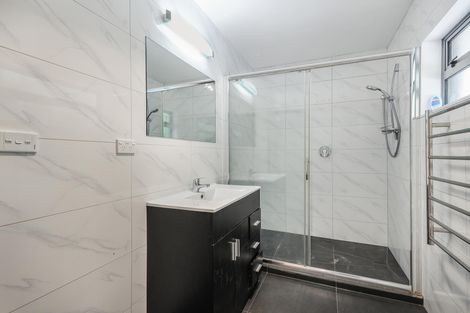 Photo of property in 24 Bundena Place, Clendon Park, Auckland, 2103