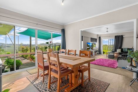 Photo of property in 100 Marohemo Road, Maungaturoto, 0583