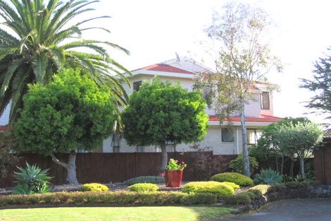 Photo of property in 11 Coquille Place, Half Moon Bay, Auckland, 2012
