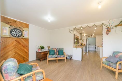 Photo of property in 128 High Street, Bulls, 4818